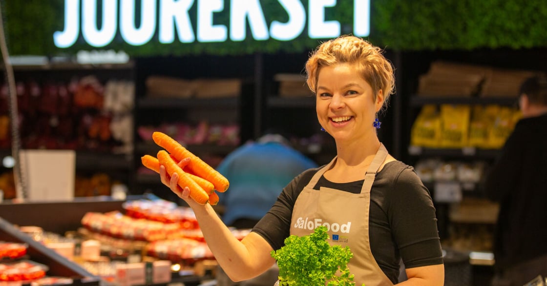 Henna Kyyrä, Yrityssalo